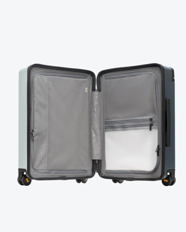 Voyageur Luggage 2 Piece Set