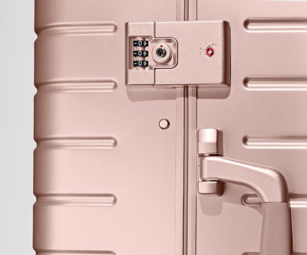PDP_Aluminum_Rose_BCO_07_7f8f118e-17f5-4886-8821-185faa5db395.jpg The Bigger Carry-On: Aluminum Edition in Rose Gold