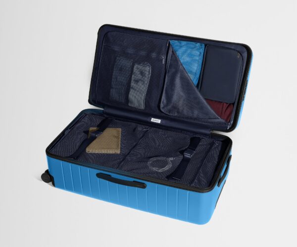 The Trunk in Splash Blue