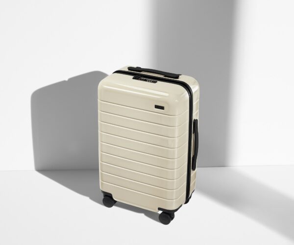 The Carry-On in Salt White (Gloss)