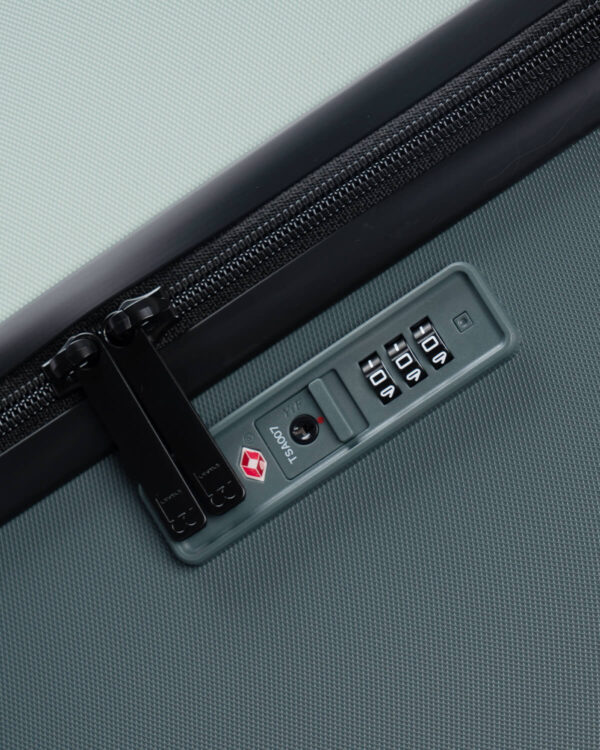 Voyageur Collection 30''/ 28''/ 26''/ 20''